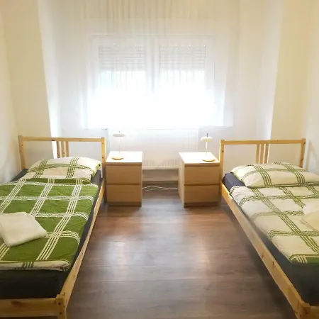 Apartment Frechen فريشن
